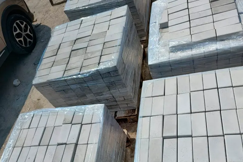 Pavers prontos para transporte